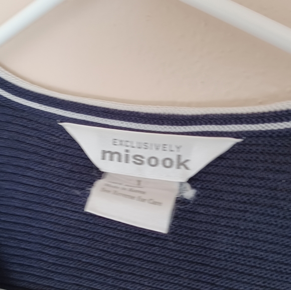 Exclusively Misook cardigan - Picture 3 of 4